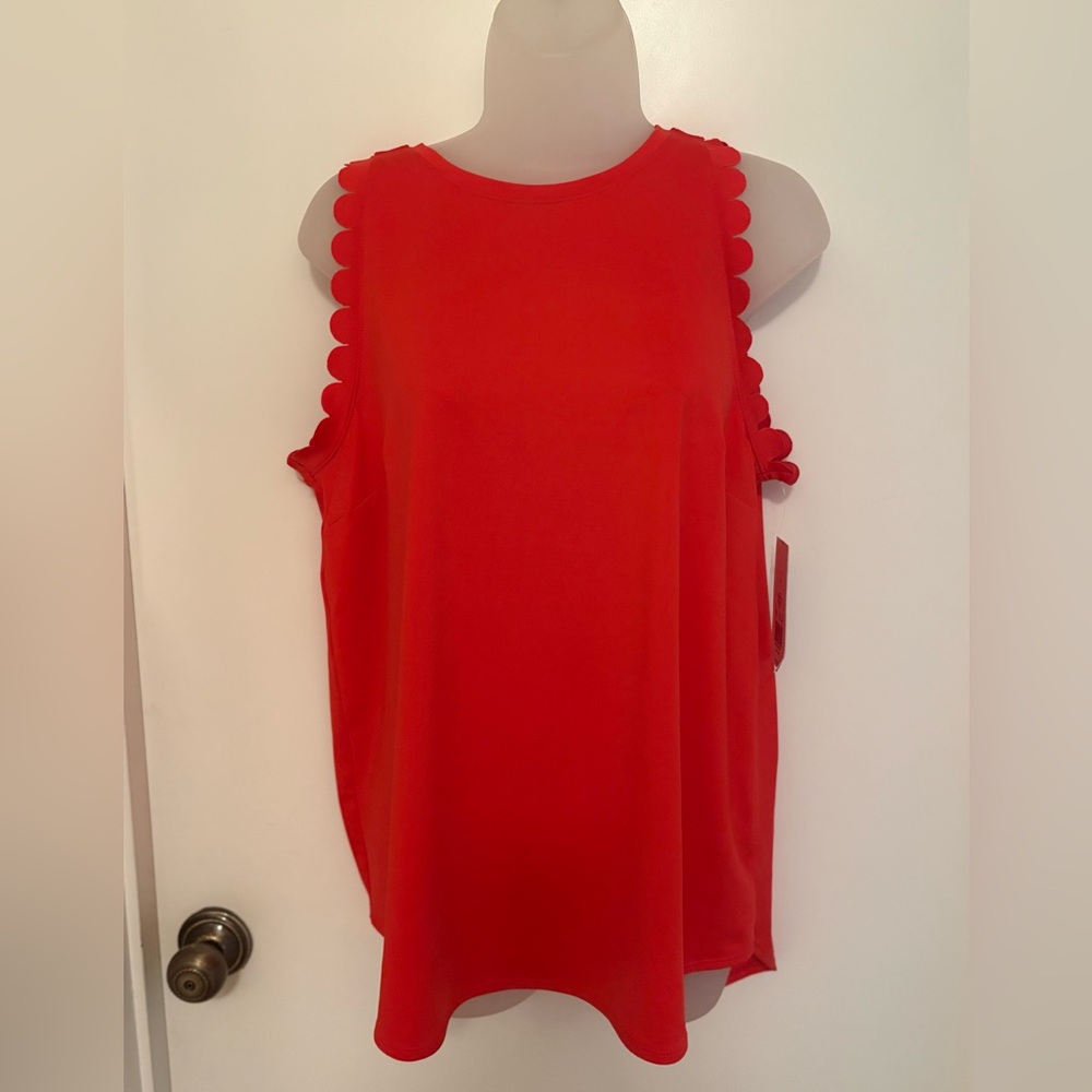 Crown & Ivy Red Scalloped Tank Top - Picture 6 of 7